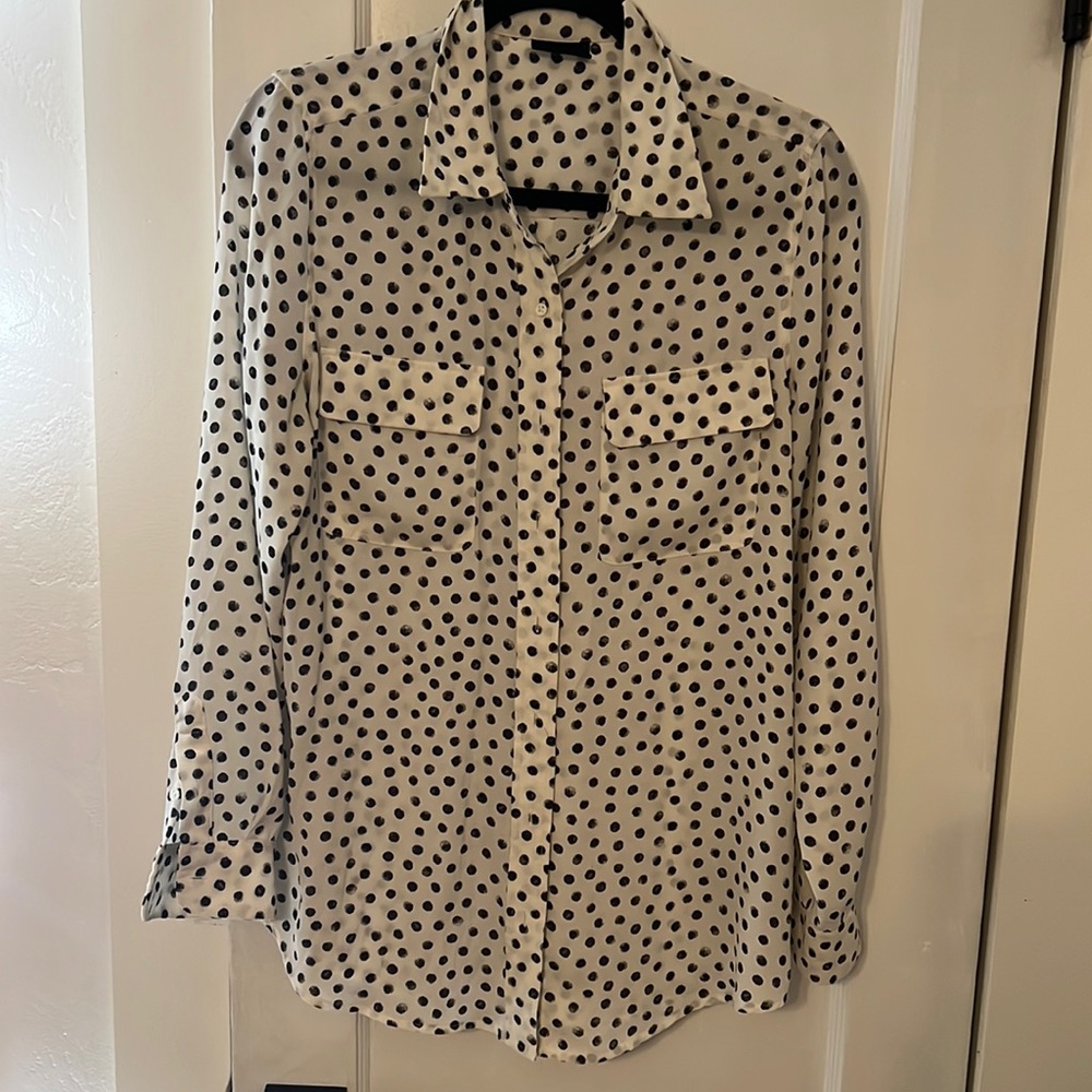 Button up polkadot blouse